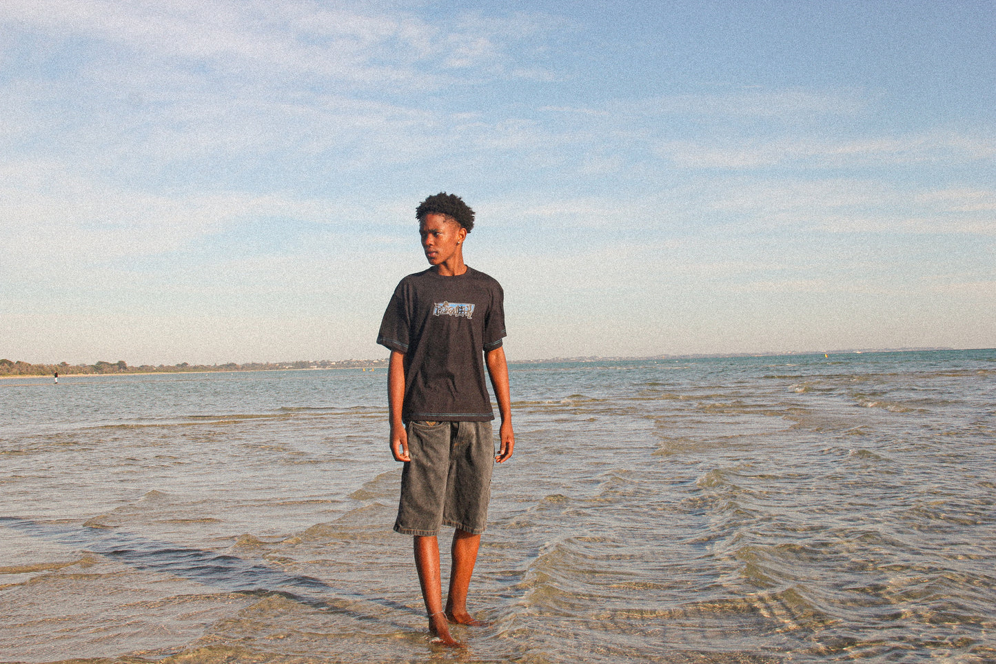 Bully Tee - BLACK